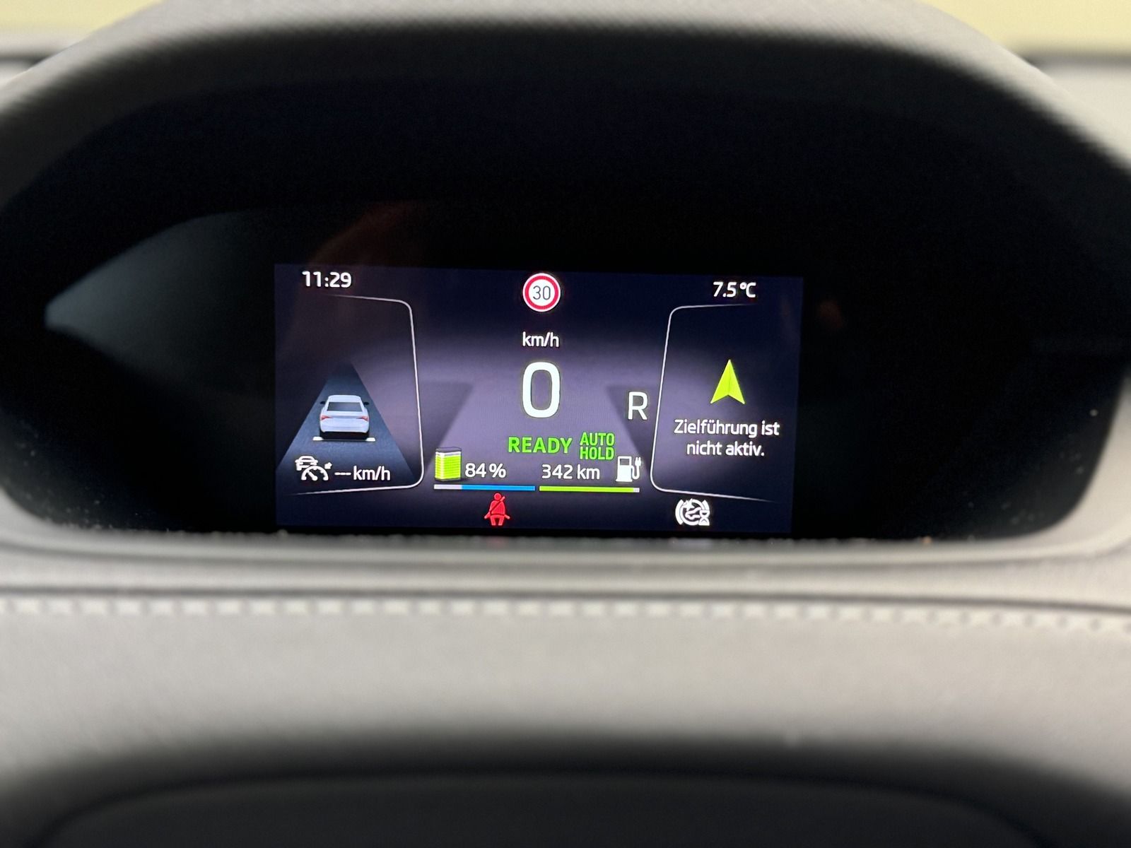Skoda Enyaq iV 80 x Sportline Matrix 21 Leder Kamera foto 24