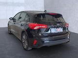 Ford Focus ST-Line Sportpaket Bluetooth Navi LED - Ford Focus Gebrauchtwagen in Bremen