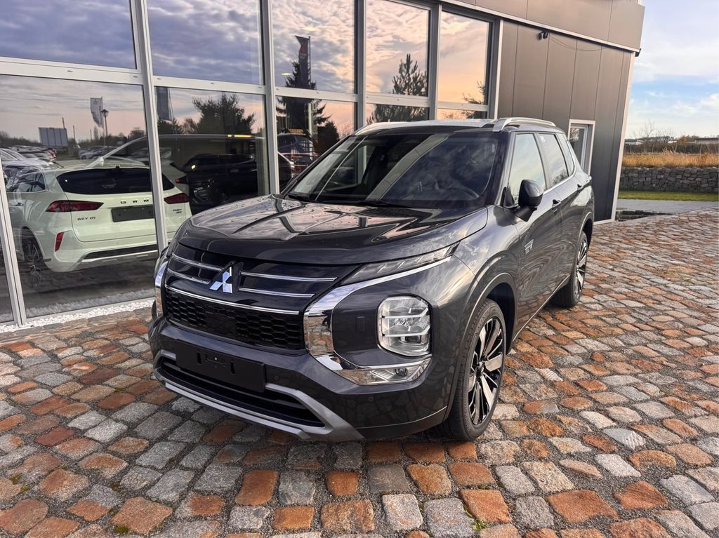 Mitsubishi Plug-in Hybrid Outlander