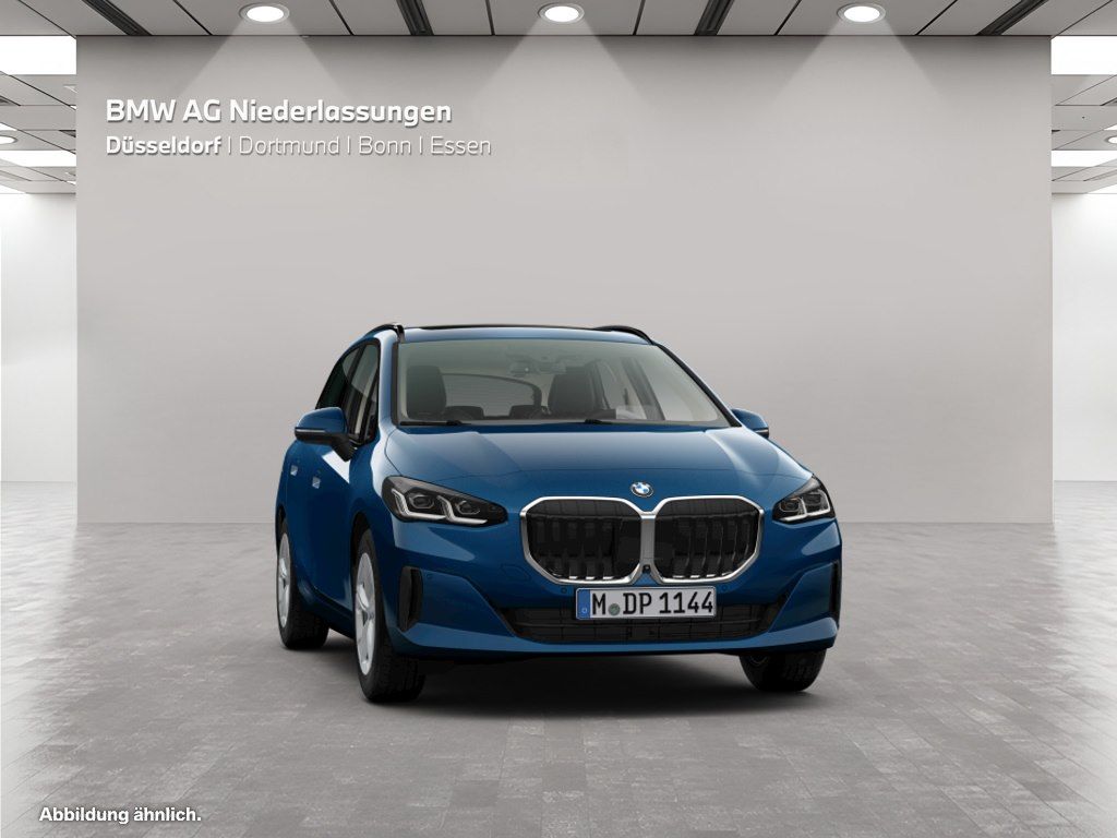 BMW 223 Active Tourer - Bild 13