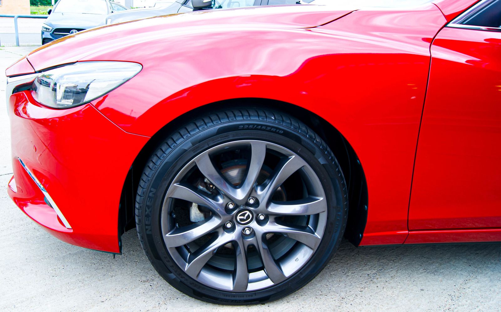 Fahrzeugabbildung Mazda 6 Kombi 2.0 Skyactiv-G 165 Kizoku IQ-LED 1.HAND
