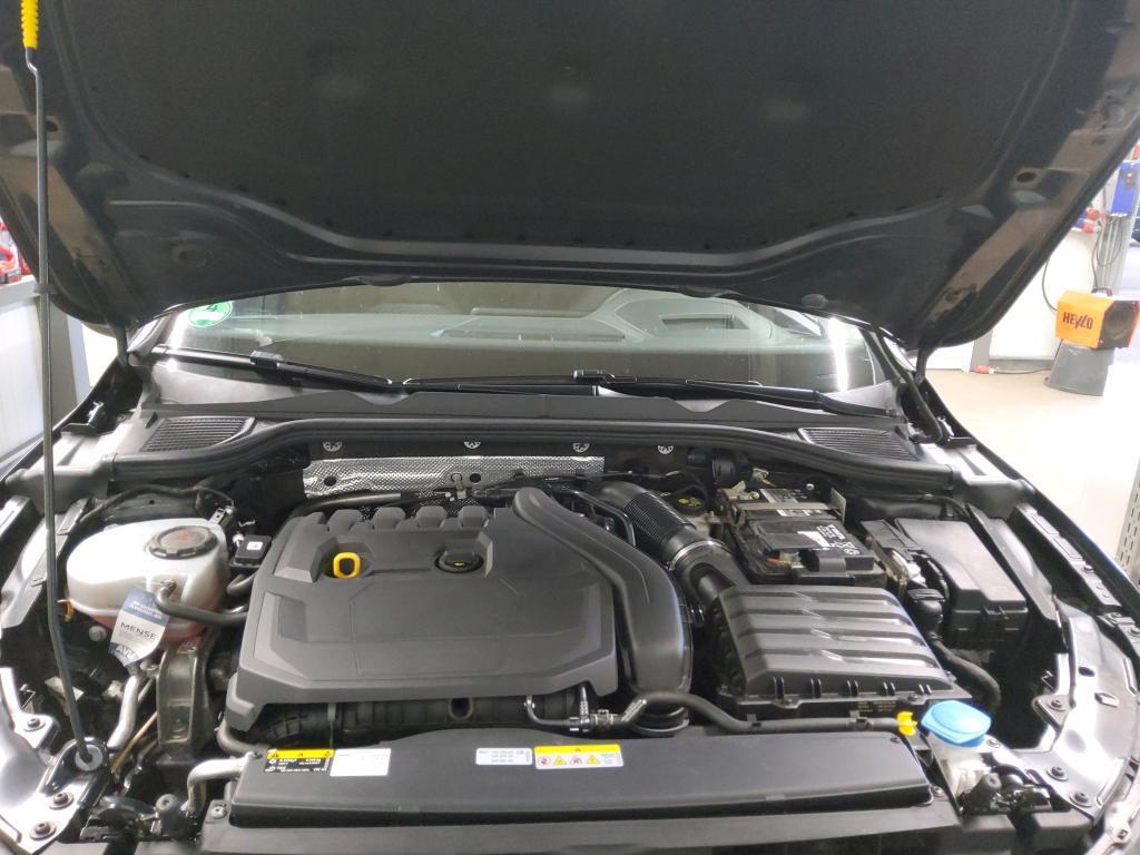 Volkswagen Golf 1.5 TSI Life Active LED HuD Alu16Z ACC RFK, миниатюра 7