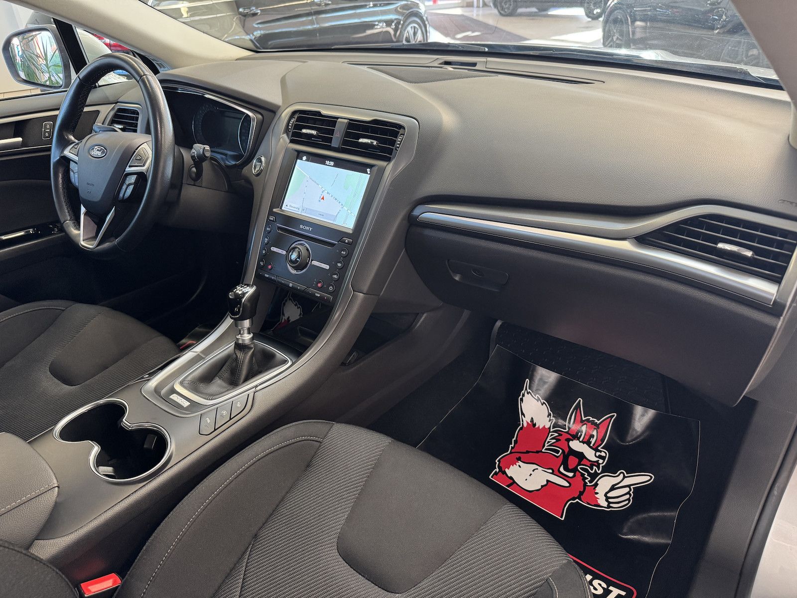 Fahrzeugabbildung Ford Mondeo Titanium LED/DAB/Navi/Keyless/Cam/CarPlay