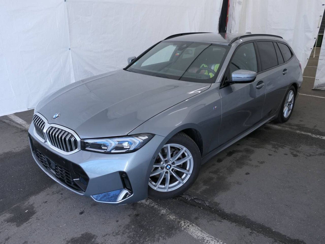 BMW 320 - Bild 3