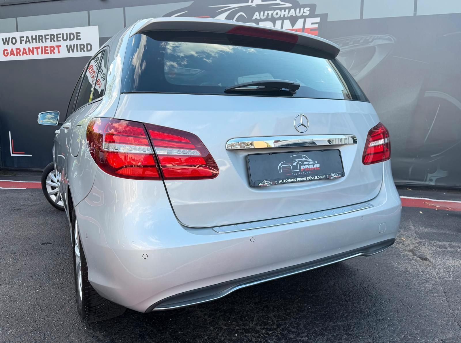 Mercedes-Benz B 180 CDI*Temp*Pano*Navi*Led*PDC