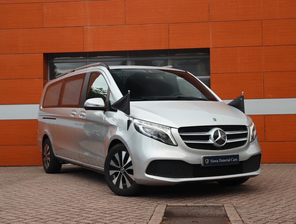 Mercedes-Benz V 220