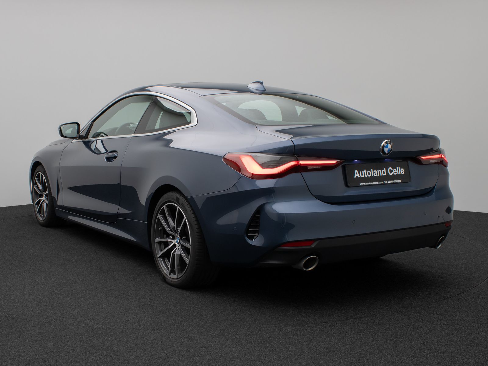Fahrzeugabbildung BMW 420i Coupè Glasdach 360° DAB H/K Komfort Sport