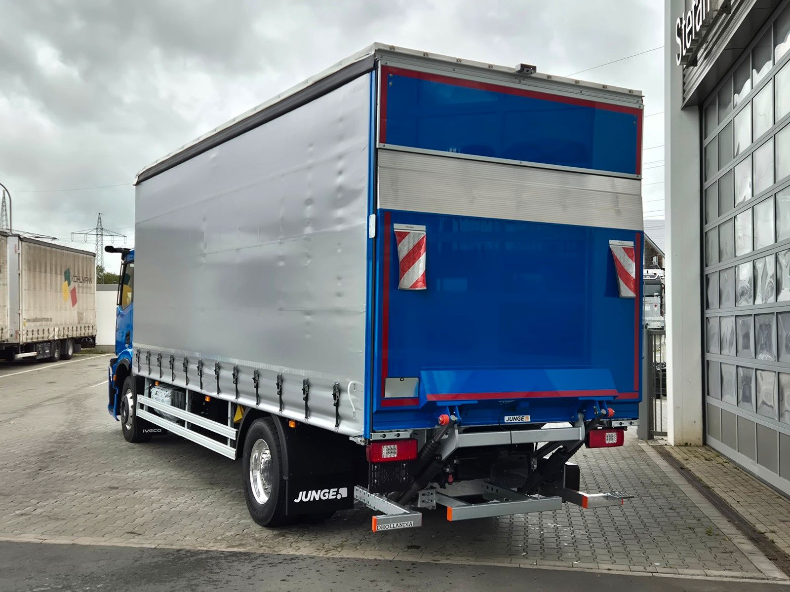 Fahrzeugabbildung Iveco S-Way AD190S40/P Curtainsider *MirrorCam*LBW*