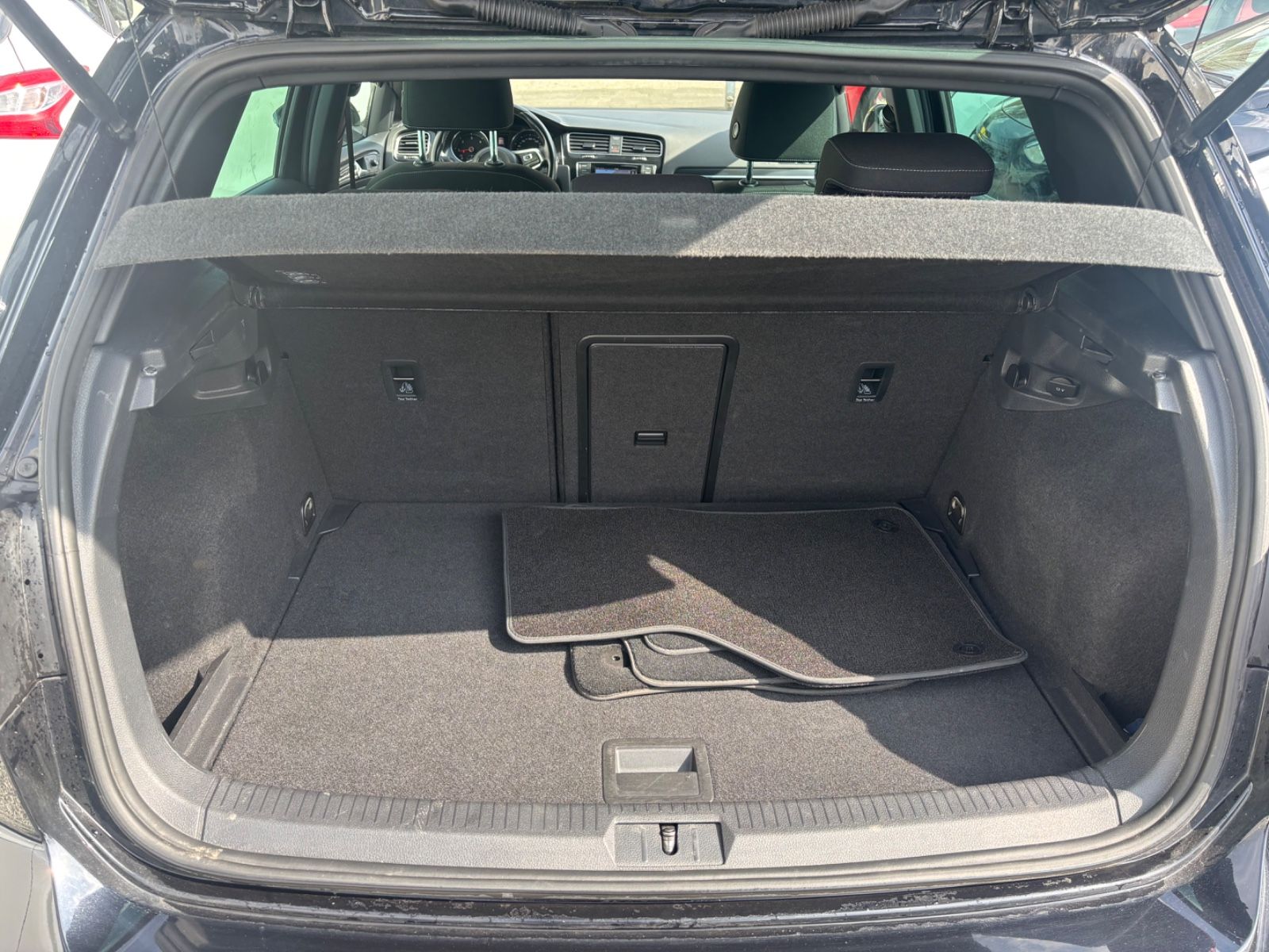 Golf VII Lim. GTD BMT*NAVI*AUTO*SHZ*MFL*LED*KAME