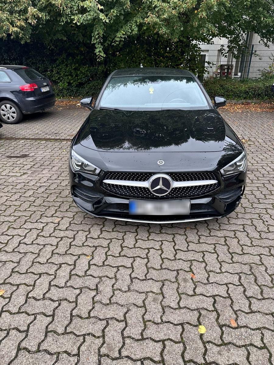 Mercedes-Benz CLA 220