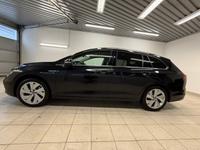 Volkswagen Golf VIII Variant Style IQ.LIGHT - LED-Matrix Rü