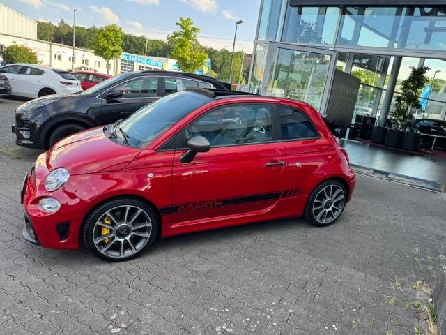 Fahrzeugabbildung Abarth 695C KLIMA NAVI LEDER ALU
