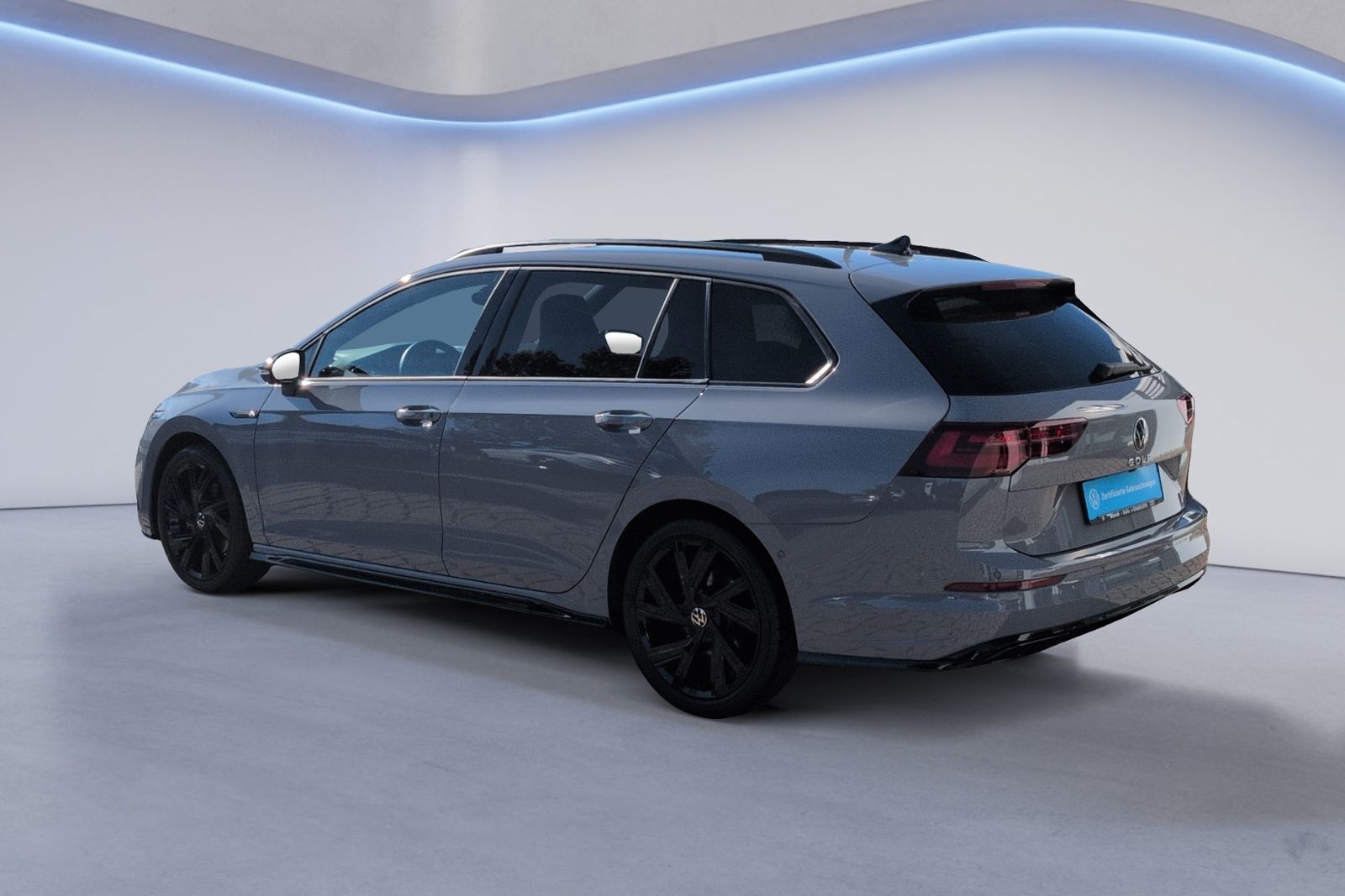 Golf VIII Variant 2.0 TSI DSG R-Line STHZ+AHK+