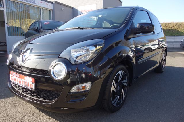 Renault Twingo Dynamique Wenig km Tüv neu.