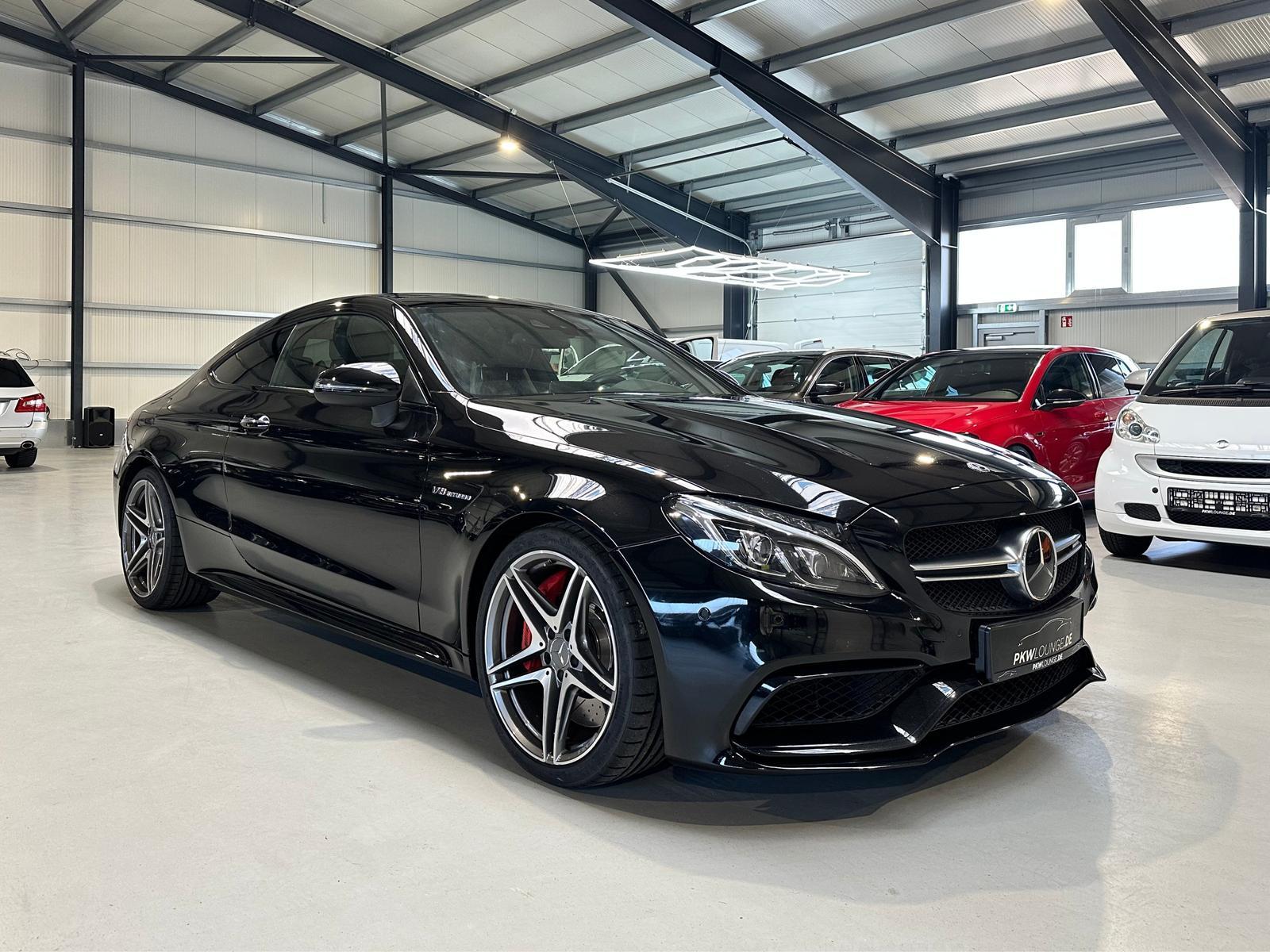 Mercedes-Benz C 63 AMG 4.0 V8 KAT Mercedes-AMG S Metallic