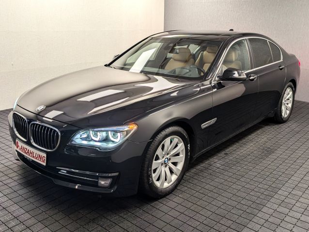 BMW 730 d+Temp+KAM+Bi-Xenon+Head-up+SHZG+Pano+LM+BT