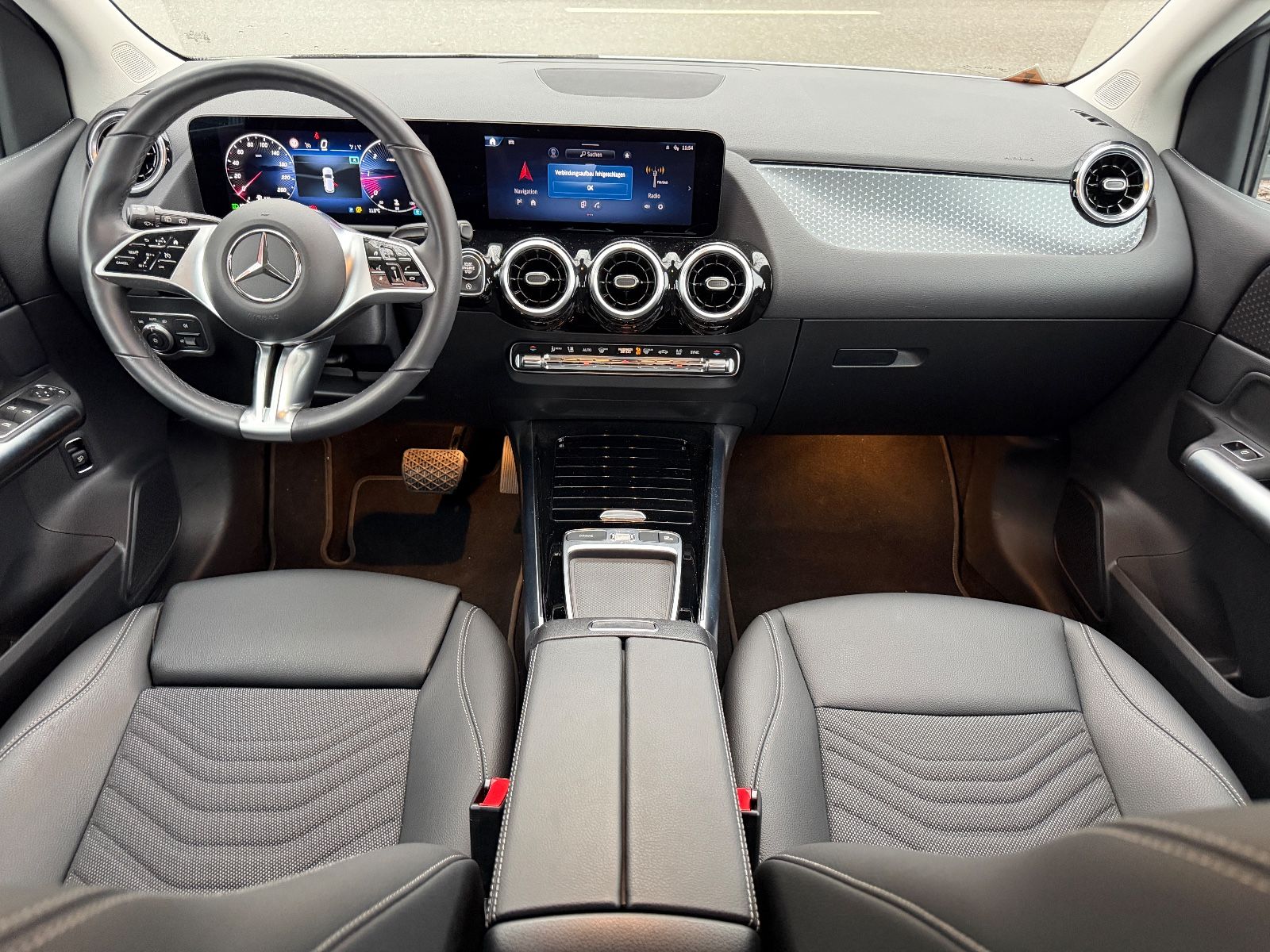 Fahrzeugabbildung Mercedes-Benz B 200 MULTIBEAM*TEMPO*KAMERA*AHK*WIDESCREEN