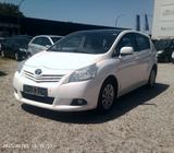 Toyota Verso Edition AUTOMATIC PANORAMA AHK PDC - gebrauchte Toyota Verso aus dem Jahr 2010