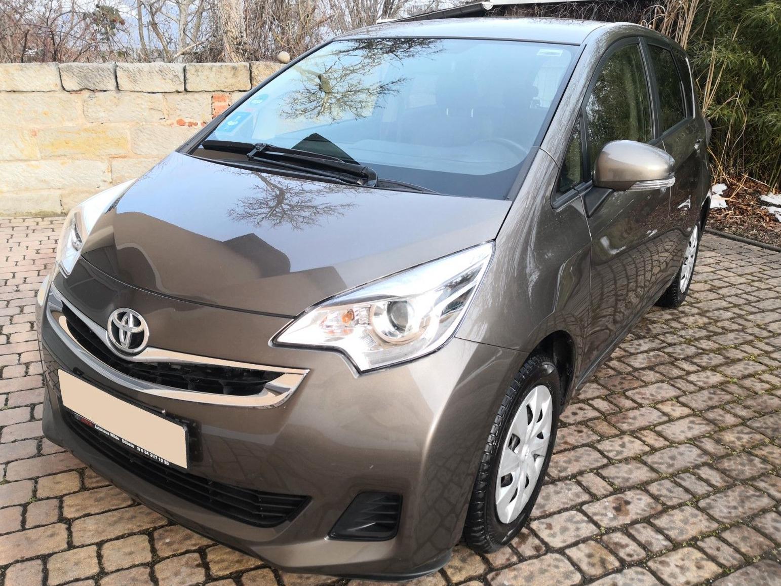 Toyota Verso-S 1.33 Comfort*1.Hand*nur 24Tkm*Scheckheft