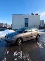 Seat Ibiza 1.4 Benzin TÜV 10/2027 Allwette... - Seat Ibiza aus 2003: 1.4
