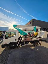 Nissan 35.13 - Nissan Abschleppwagen