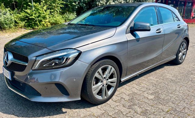 MERCEDES-BENZ Mercedes-benz A 200 d Automatic Sport