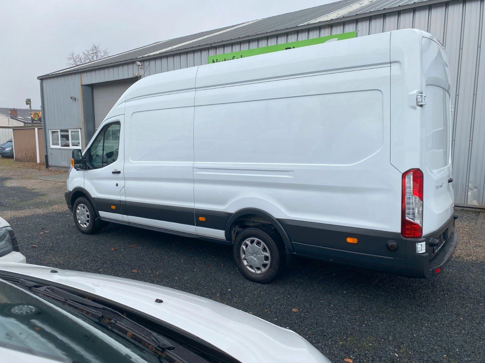 Fahrzeugabbildung Ford Transit 350 L4H3,Trend,1Hd,SHg,SHZ,58274Km