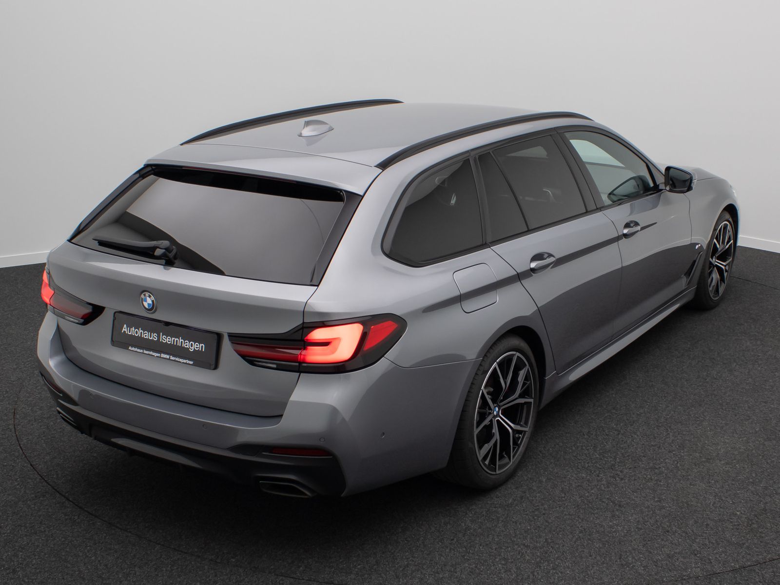 Fahrzeugabbildung BMW 540d xD M Sport Pro Kamera Laser HUD DAB H/K 19"