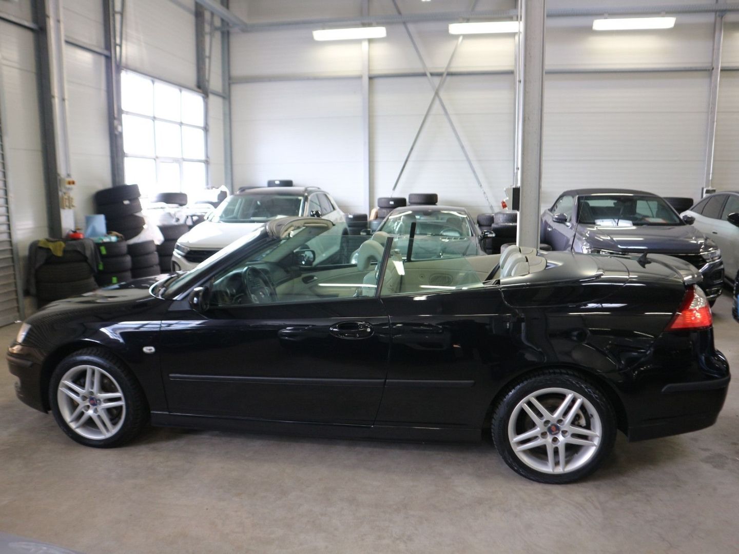 Fahrzeugabbildung Saab 9-3 Cabriolet 1.9 TiD Vector Leder Navi PDC SHZ