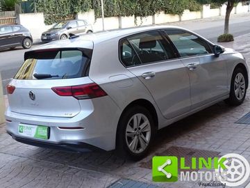 Volkswagen Golf - 4