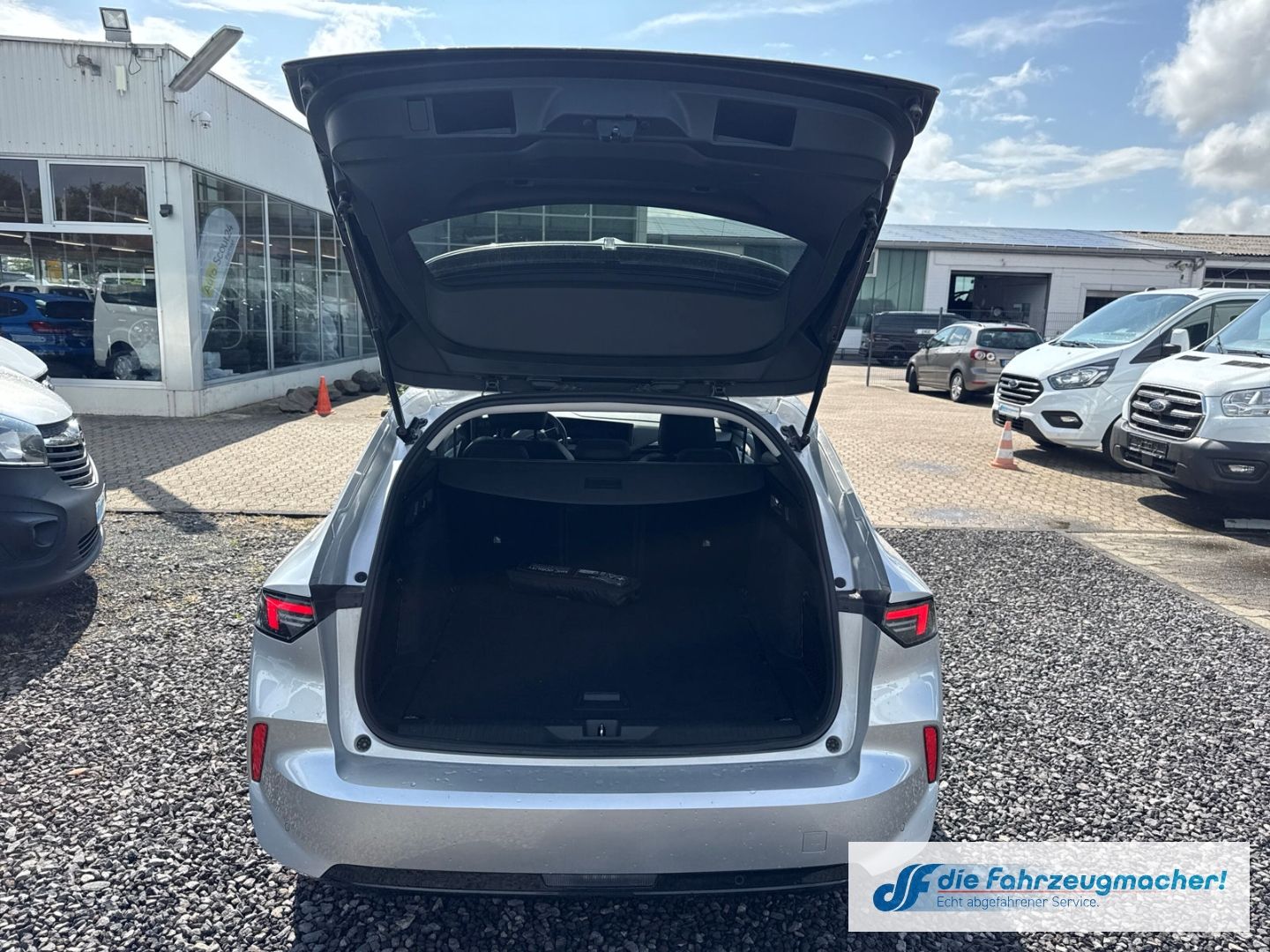 Fahrzeugabbildung Opel Astra L Sports Tourer Elegance 1.5 D EU6e *SEITE