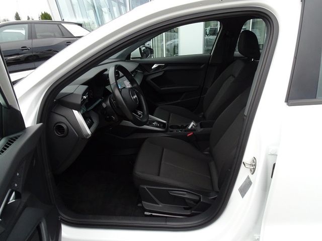 A3 Sportback 30 TFSI S-tronic / Business-Paket