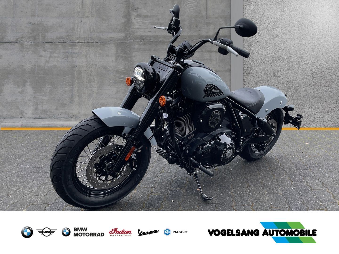 Fahrzeugabbildung Indian Chief Bobber Dark Horse, Navigation, seitl. Kenn