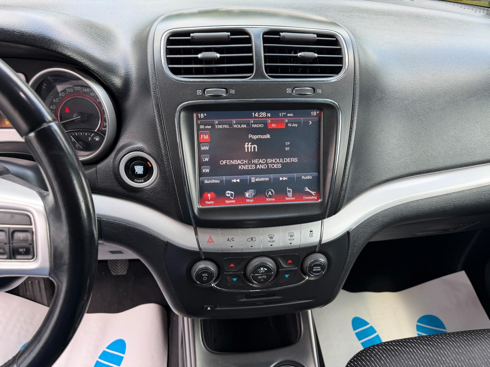 Fiat Freemont AHK/PDC/ALLWETTER/7-SITZER/TÜV 05.2028