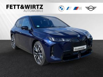 BMW Leasingangebot: BMW iX M70 Lr. 984,- br. o.Anz. 39Mon/5`Km p.A.
