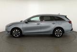 Kia Ceed SW 1.5 T-GDI Navi Kamera Tempomat - Kia mit Benzin-Antrieb: Kombi