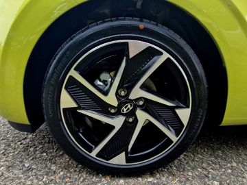 Hyundai i10 1.2 Prime (79PS) Dachlackierung