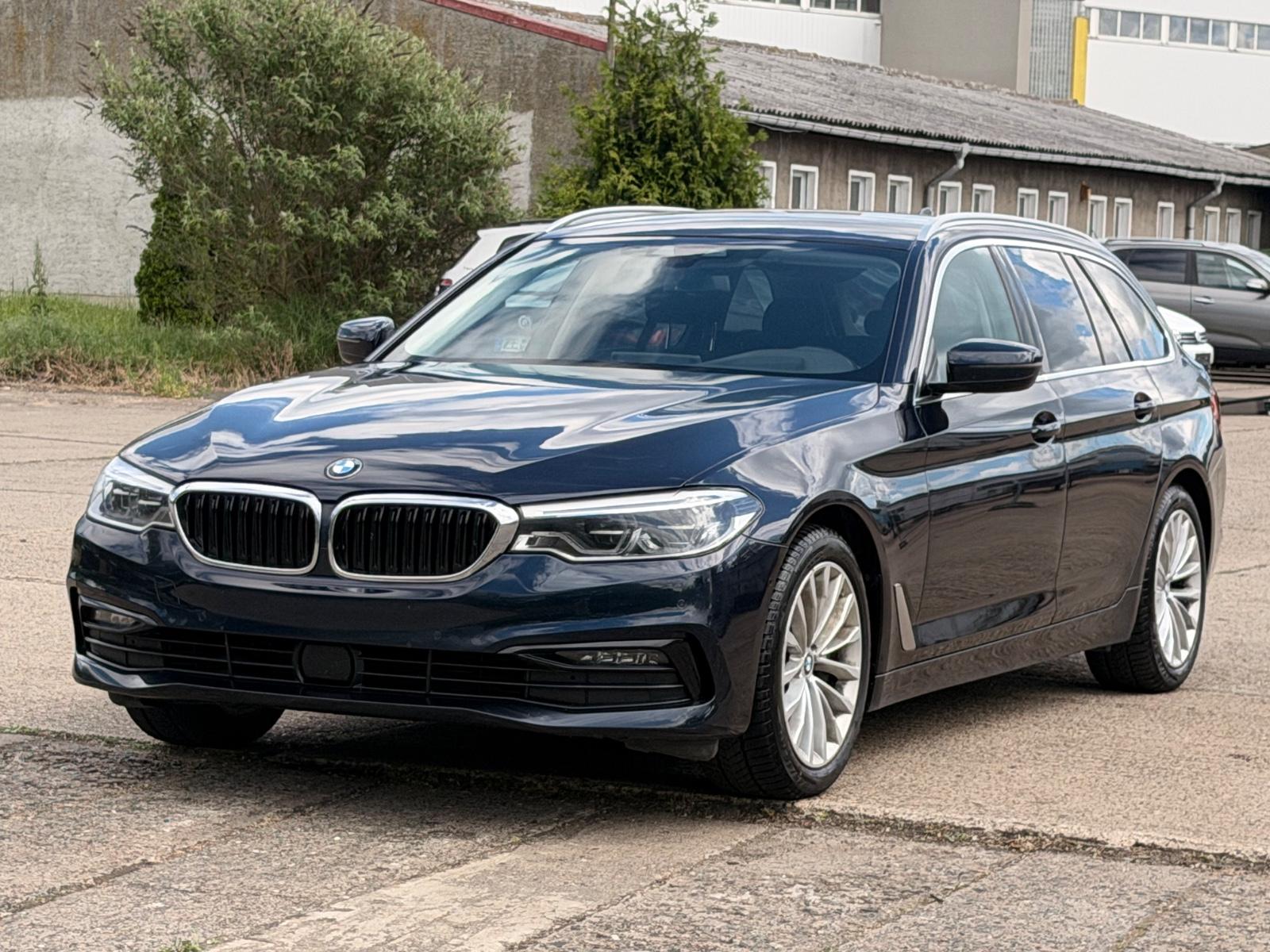 BMW 530d xDrive Sport Line Head-Up Digitaltacho Tüv