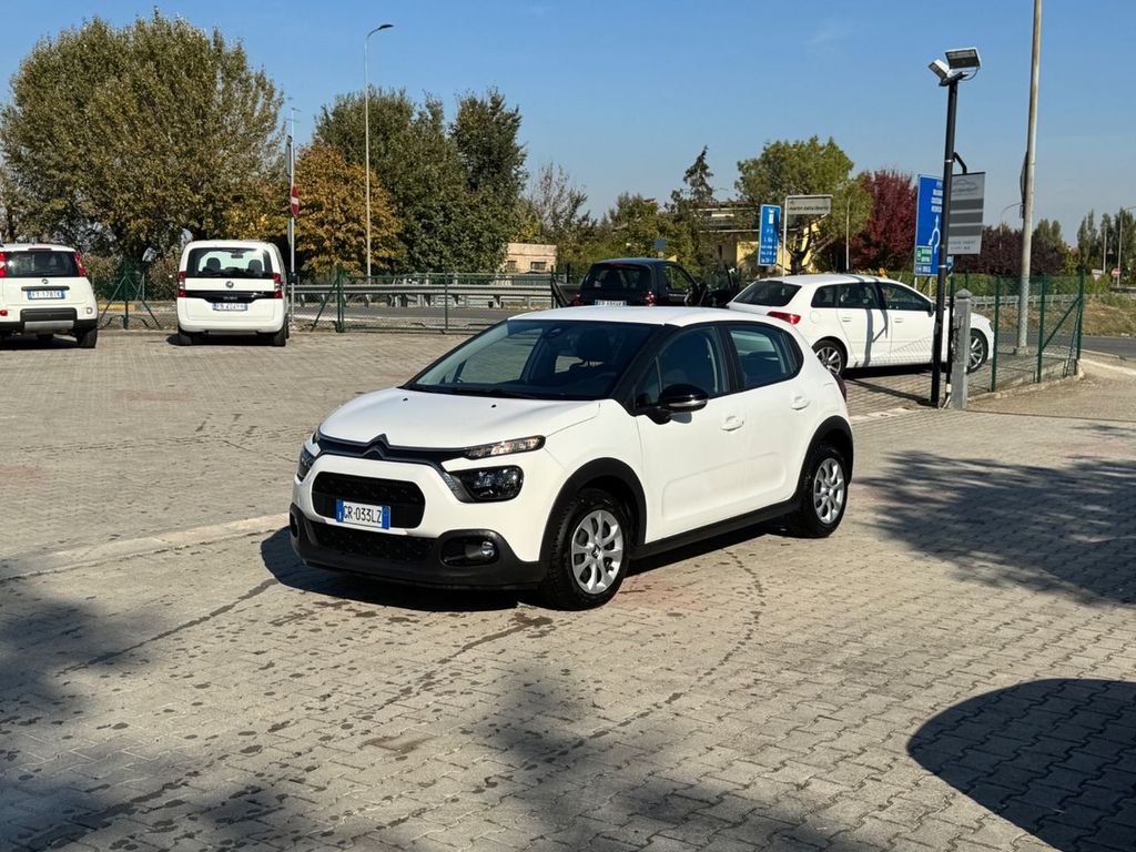 Citroen C3 2023 г. Белый, пробег 15290 км