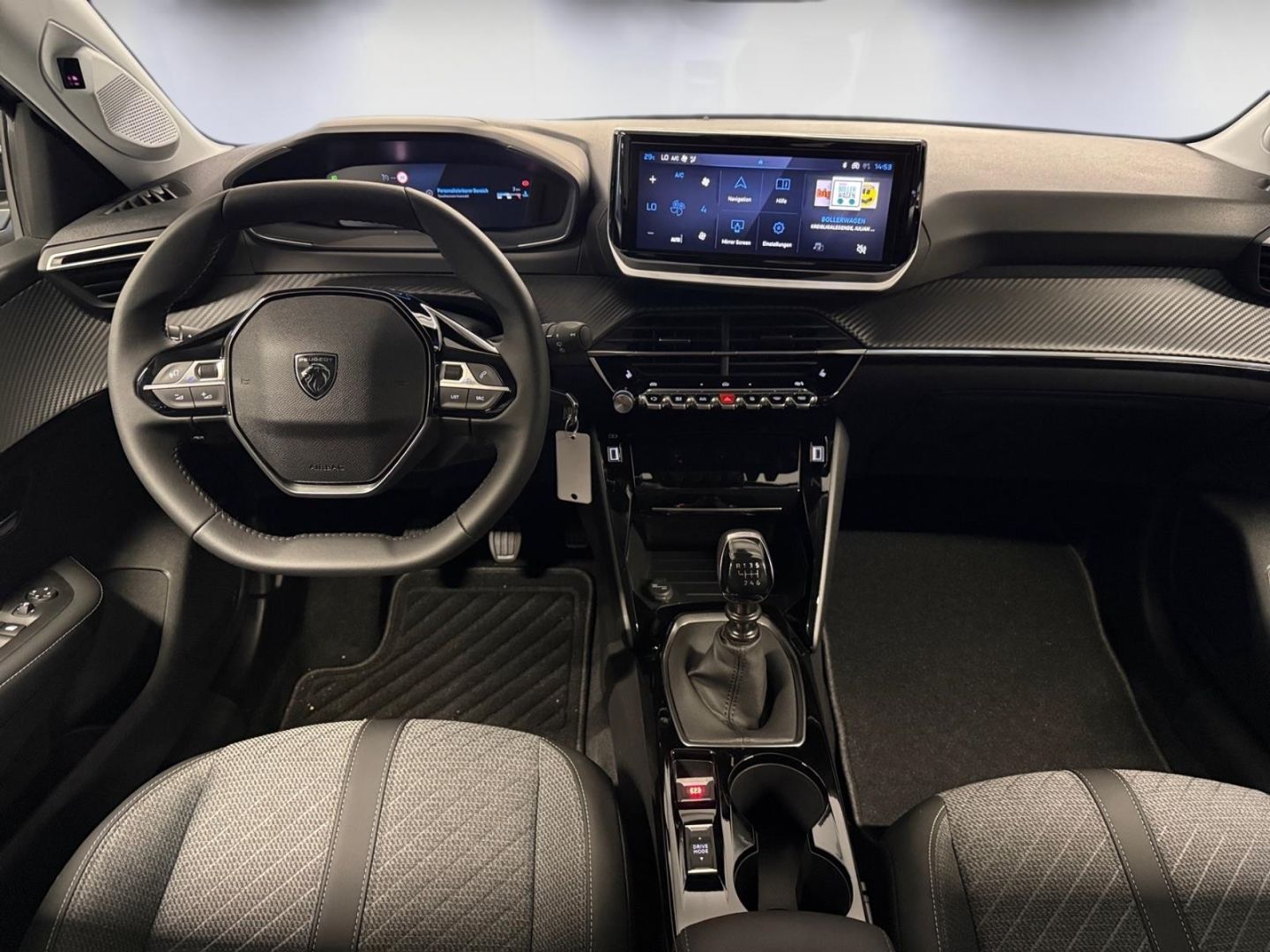 Peugeot 208 - Bild 11