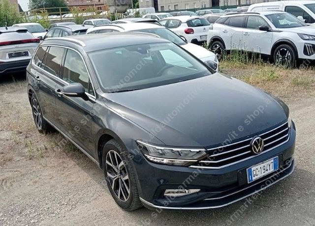 VW VOLKSWAGEN PASSAT 2.0 Tdi Evo EXECUTIVE - Led 18