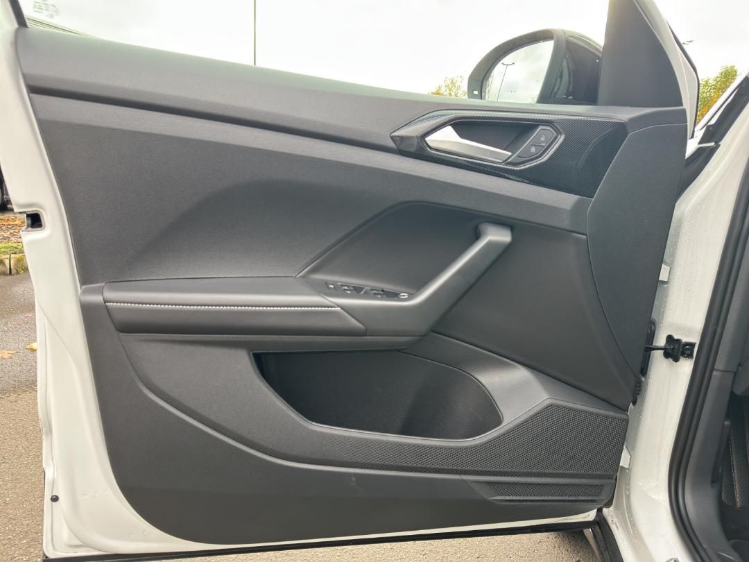 Fahrzeugabbildung Volkswagen T-Cross Life GOAL 1.0l,SH,ACC,LED,Climatronic,Ap