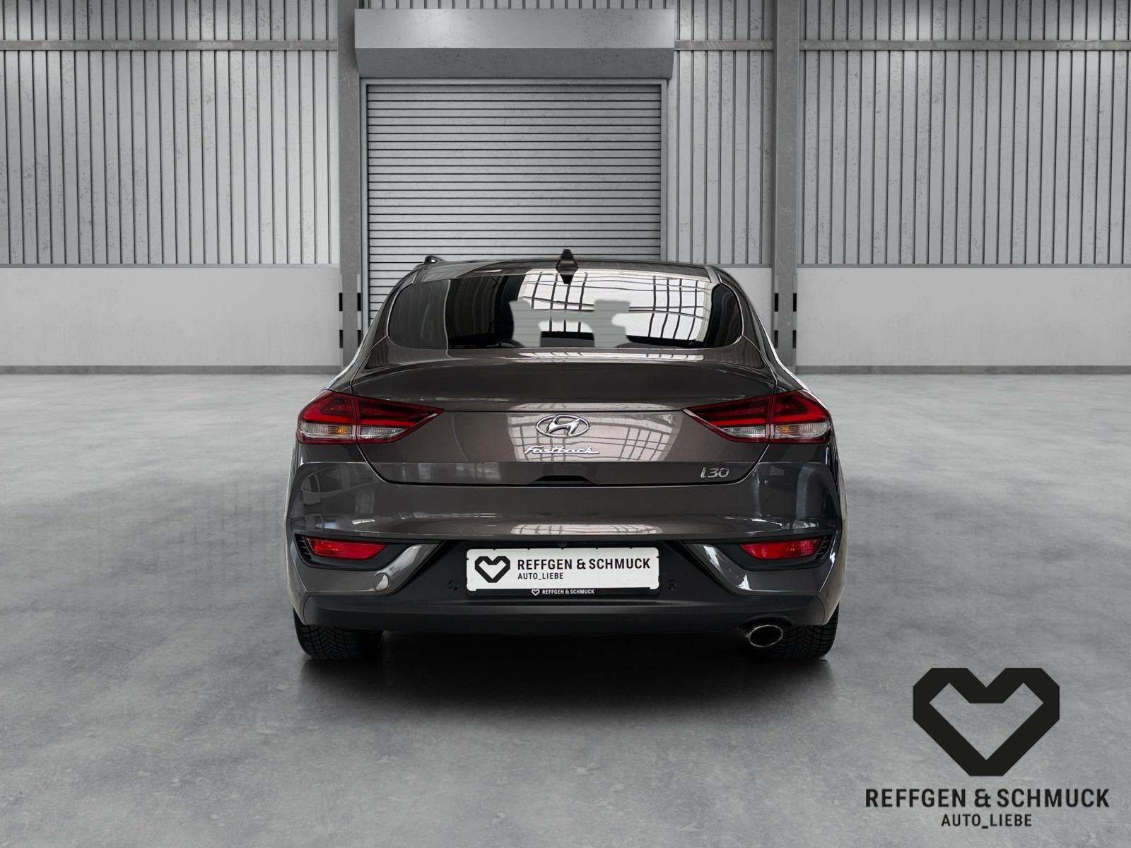 Hyundai I30 FASTBACK PREMIUM DCT NAVI+LED+DAB+APPLE+ACC+