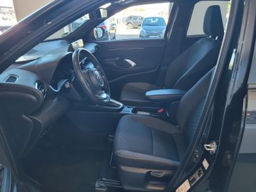 Toyota Yaris Cross - 8