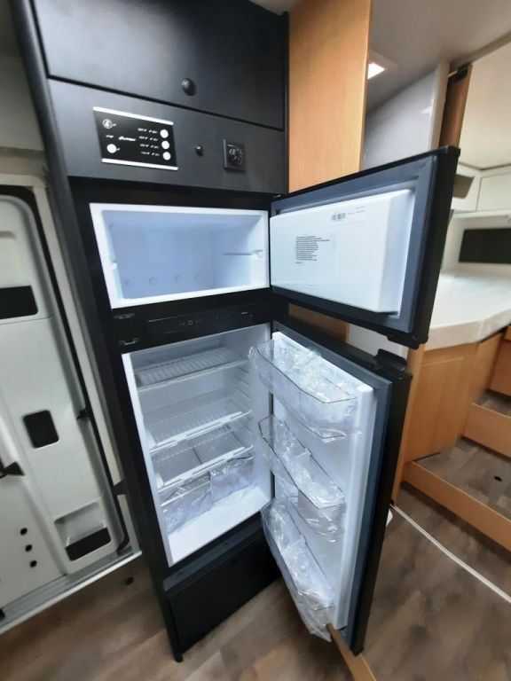 Fahrzeugabbildung Sunlight T 68C Verfüg./Sparen Sie 3.093,- €