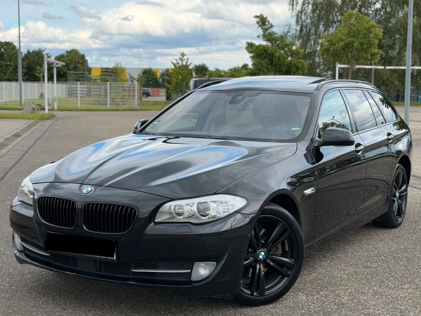 BMW 520 5 Touring 520 d Pano Head-Up Softcl ACC VOLL