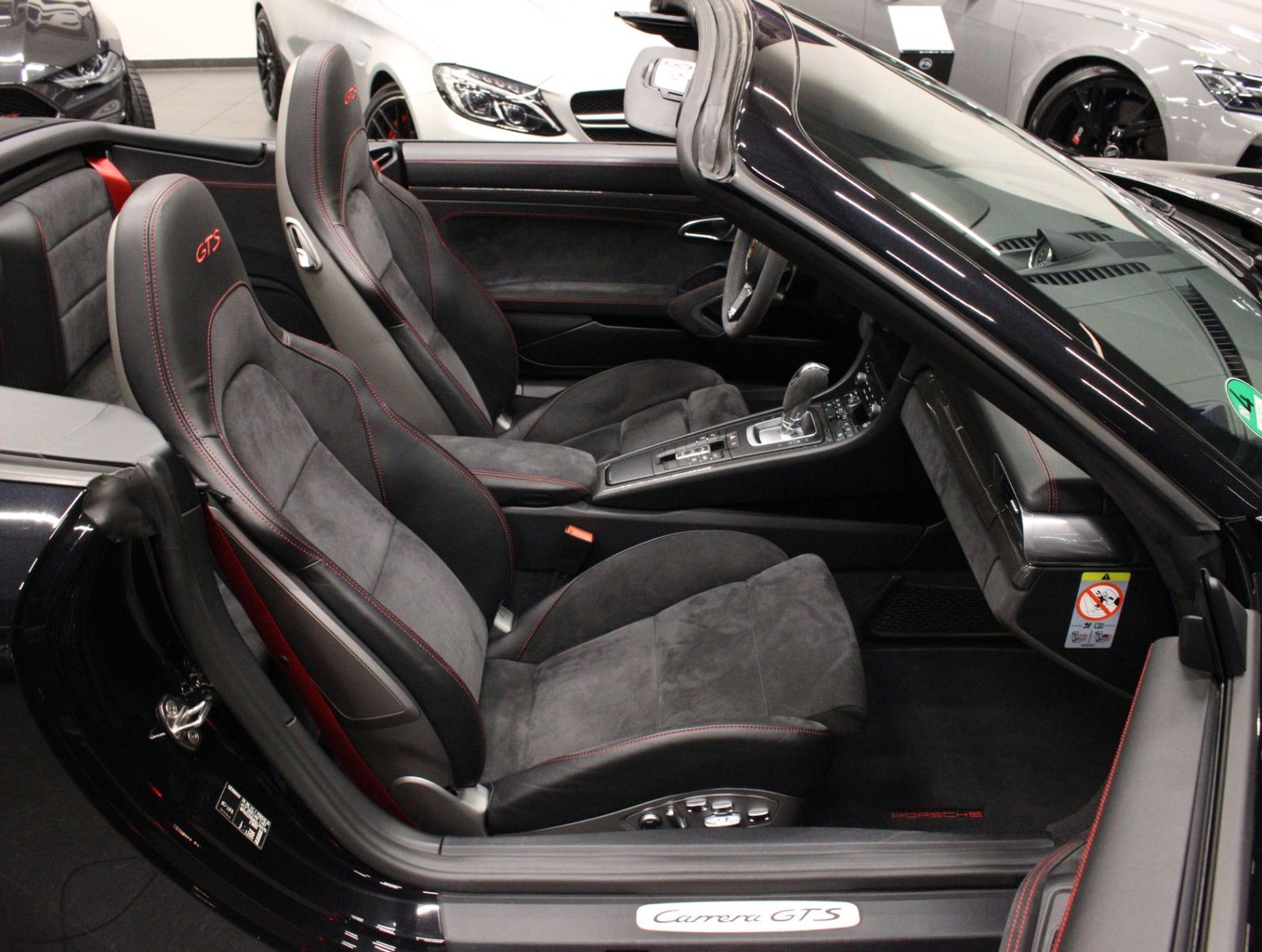 Fahrzeugabbildung Porsche 911 Carrera GTS Sport Chrono Paket Plus+Approved