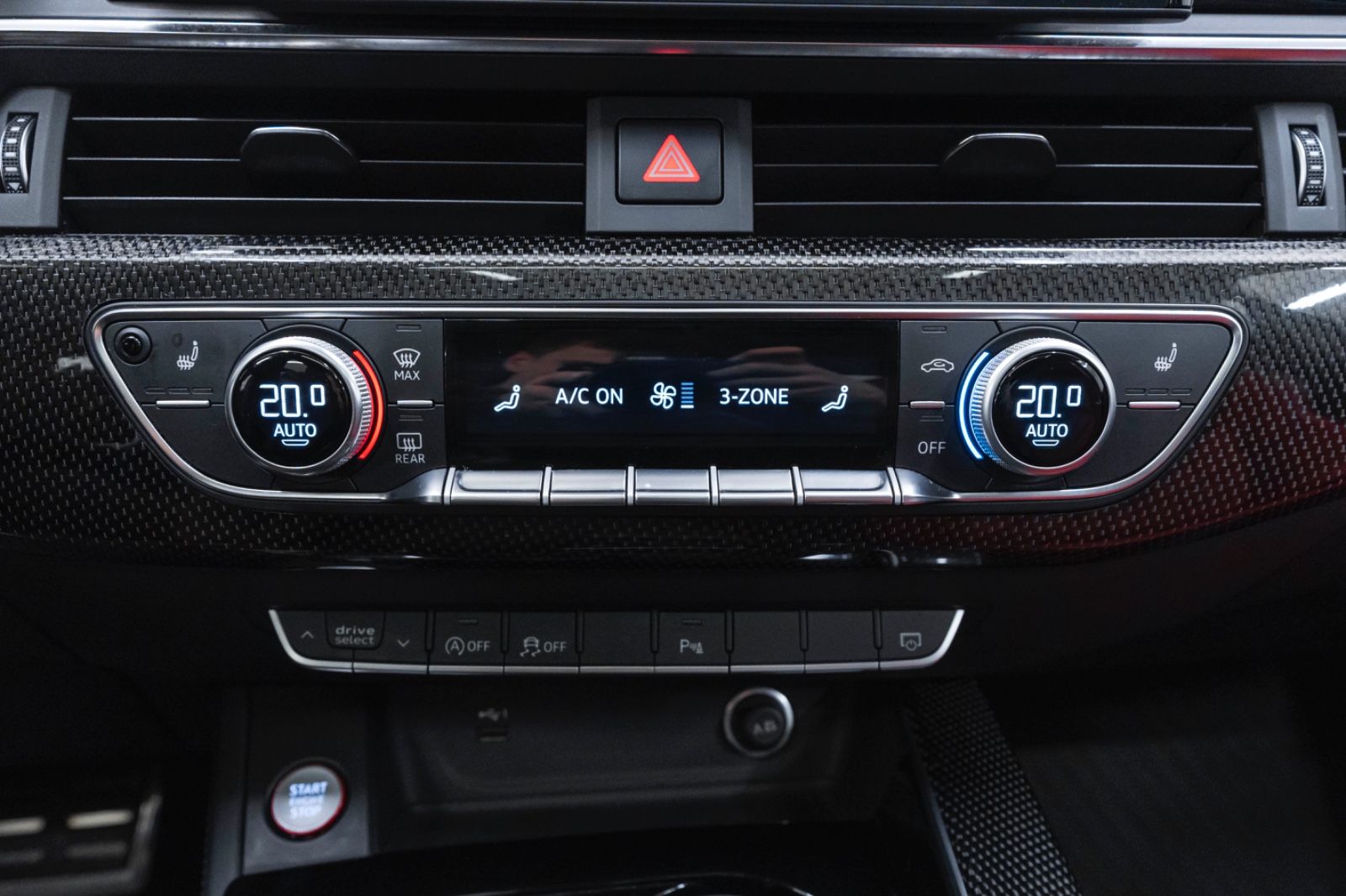 Fahrzeugabbildung Audi S4 3.0T QUATTRO B&O LED 360° MASSAGE CARPLAY