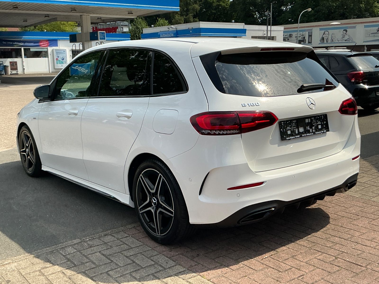Mercedes-Benz B180 Edition AMG LED Kamera Night Paket foto 7