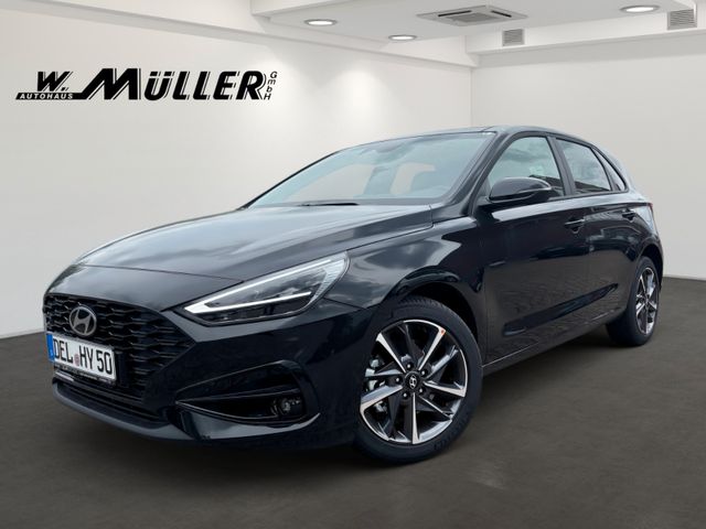 Hyundai i30 Advantage Plus-Paket & Panorama Dach